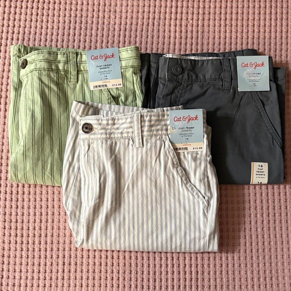NWT 3 Pair Cat & Jack Boys' Shorts Trio - Light Green, Dark Gray, Light Gray 16